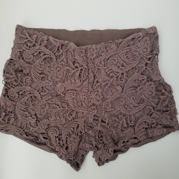 Lace shorts - Picture 1 of 1